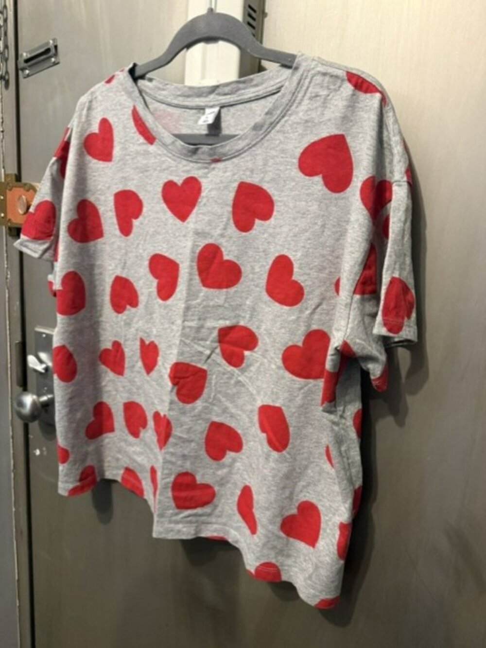 Heart Pajama / Loungewear 2-piece Set – Medium / Large - NWOT - Picture 11 of 16